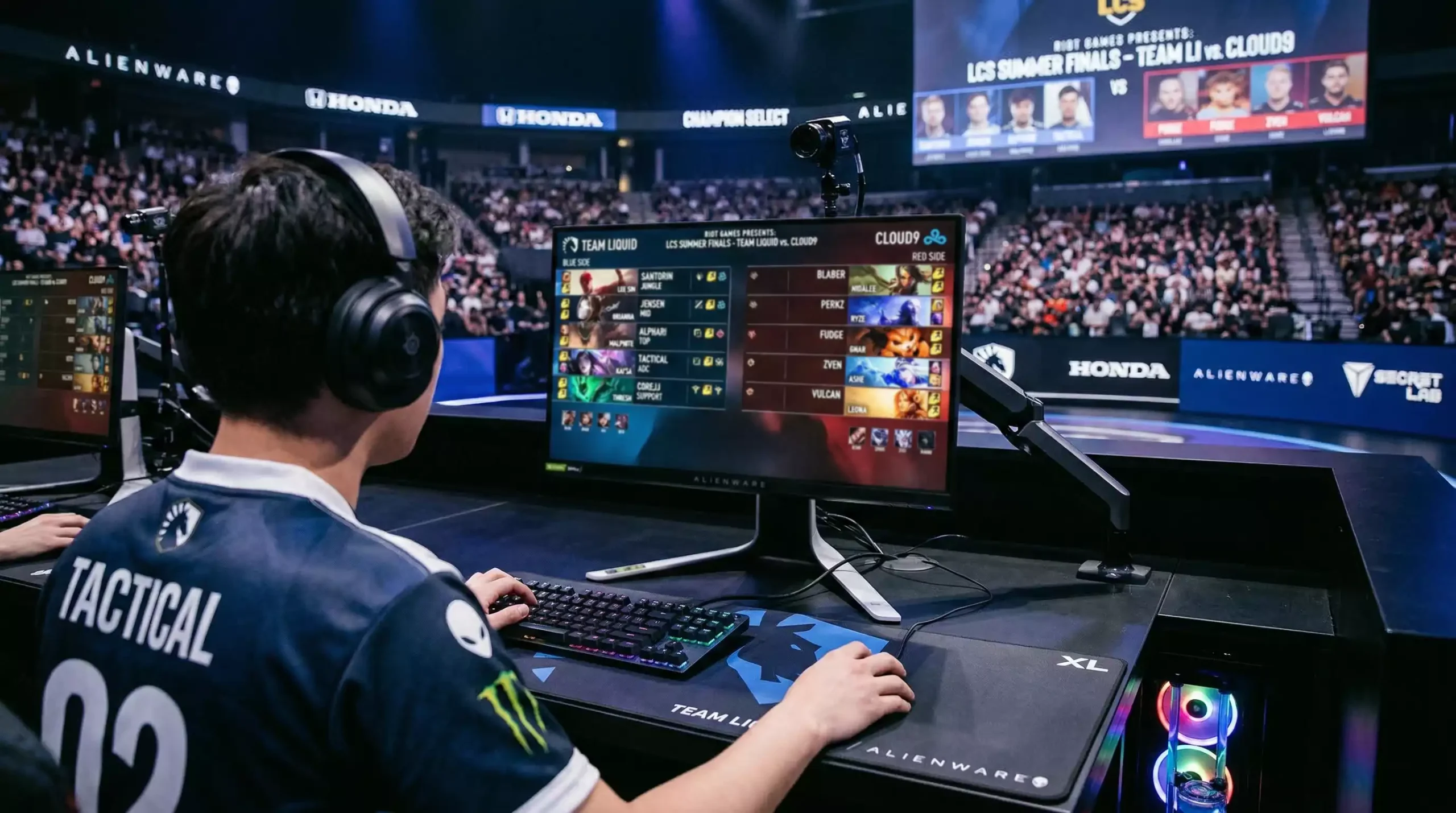 Pantalla de selección de campeones en partida competitiva de League of Legends